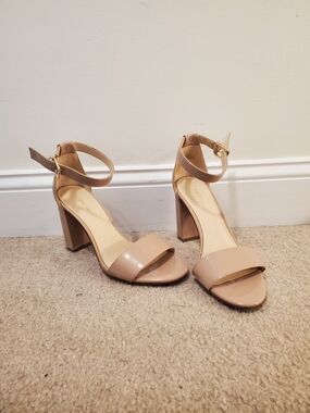 Nude Block Heel Ankle Strap Sandals Nine West Worn Once Sz 7.5